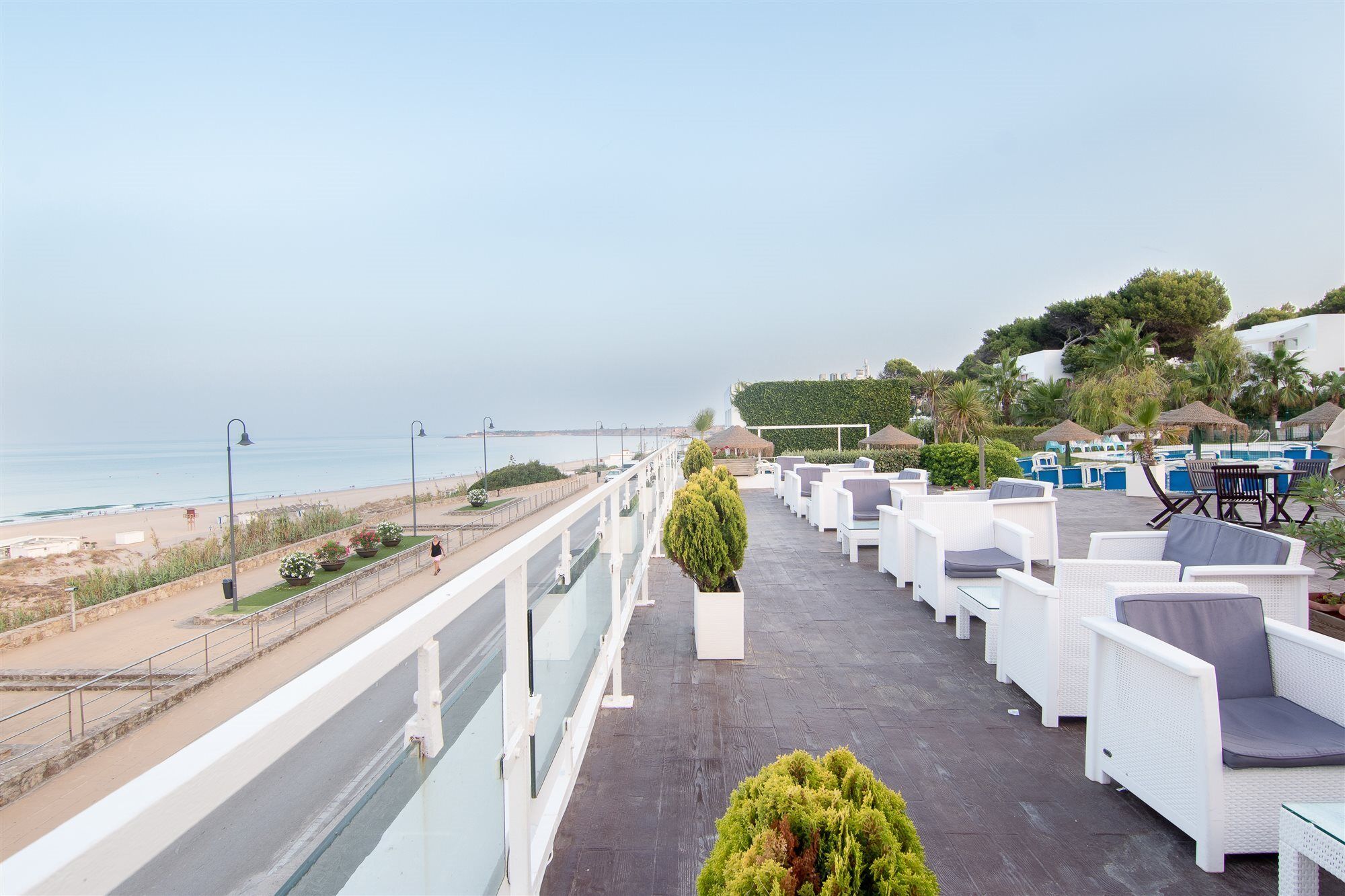 Fergus Conil Park Hotel โกนิล เด ลาฟรอนเตรา ภายนอก รูปภาพ